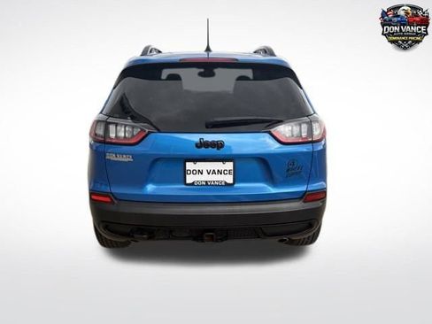 Used 2022 Jeep Cherokee Latitude w/ Sun & Sound Group AWD/4WD image 5