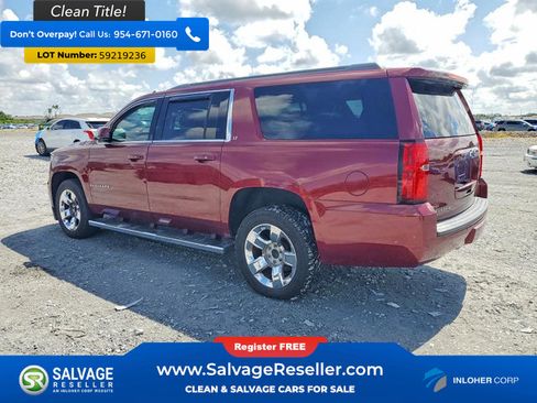 Used 2019 Chevrolet Suburban LT w/ LT Signature Package RWD image 3