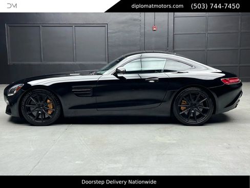 Used 2016 Mercedes-Benz AMG GT S image 4