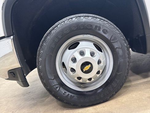 Used 2021 Chevrolet Silverado 3500 W/T w/ WT Convenience Package AWD/4WD image 34