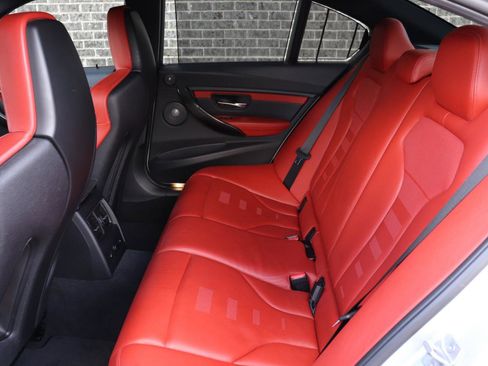 Used 2018 BMW M3 Competition image 48