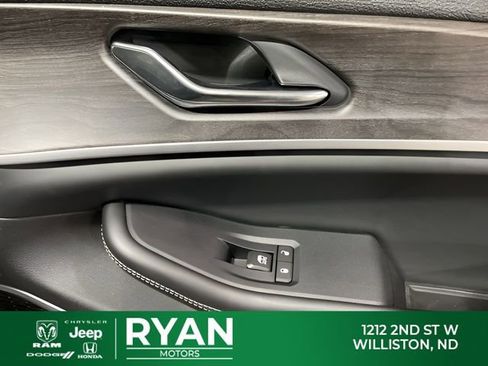 New 2026 Jeep Grand Cherokee Limited AWD/4WD image 42