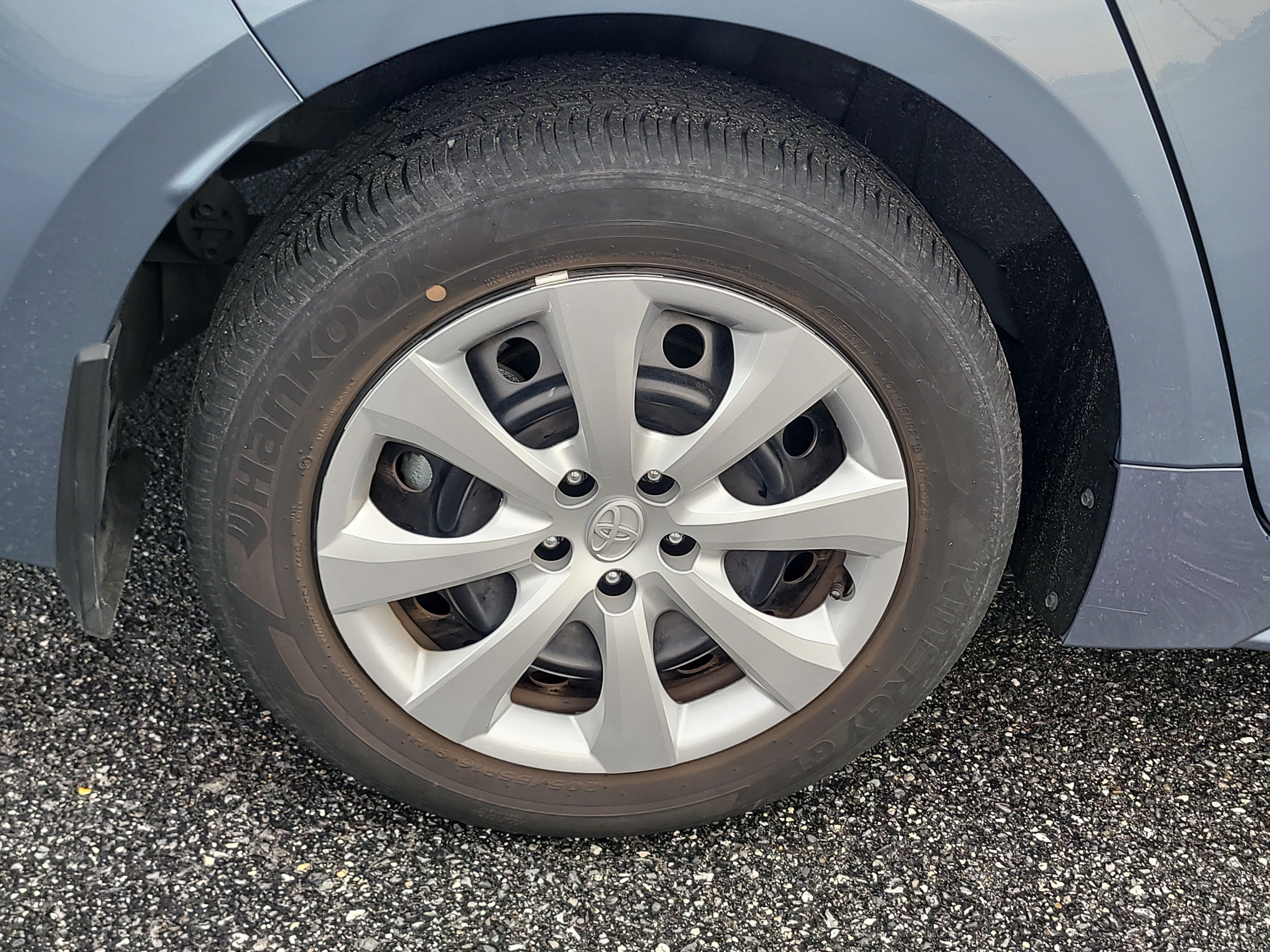 Certified 2025 Toyota Corolla LE FWD image 10