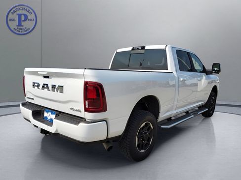 Used 2025 RAM 3500 Laramie AWD/4WD image 7