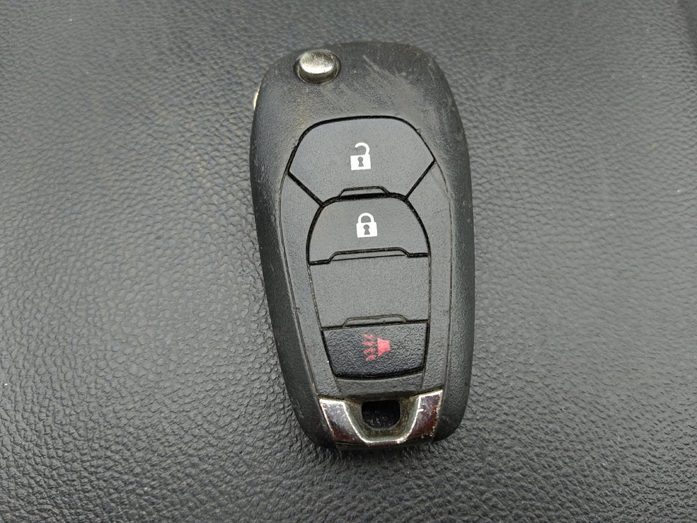 Used 2021 Chevrolet Trax LS w/ Tint and Cruise Package FWD image 32