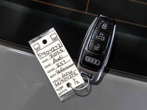 Used 2025 Audi RS 7 Performance image 52