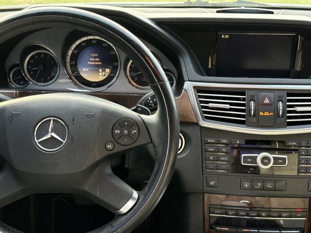Used 2012 Mercedes-Benz E 350 4MATIC Sedan image 5