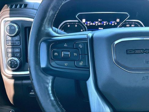Used 2021 GMC Sierra 2500 Denali AWD/4WD image 18
