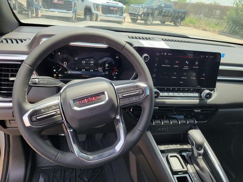 New 2026 GMC Canyon Elevation w/ Convenience Package RWD image 10