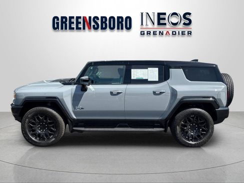 Used 2025 GMC Hummer EV 2X AWD/4WD image 2