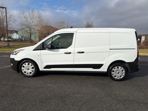Used 2022 Ford Transit Connect XL image 5