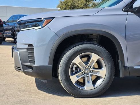 Used 2026 Honda Pilot EX-L image 4