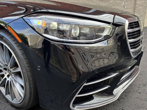Used 2023 Mercedes-Benz S 580 4MATIC Sedan image 5