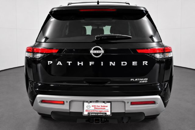 Certified 2024 Nissan Pathfinder Platinum AWD/4WD image 5