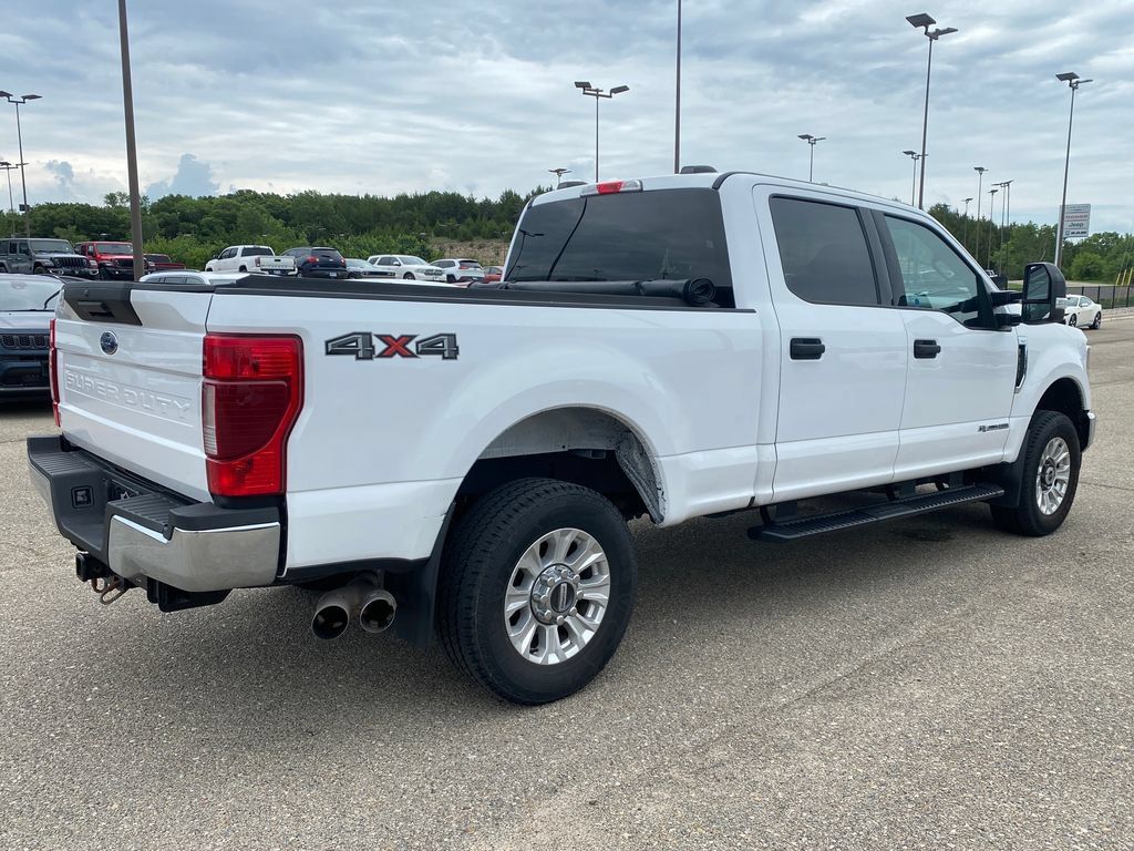 Used 2022 Ford F250 XLT AWD/4WD image 6