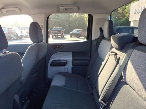 Used 2023 Ford Maverick XLT w/ XLT Luxury Package image 9