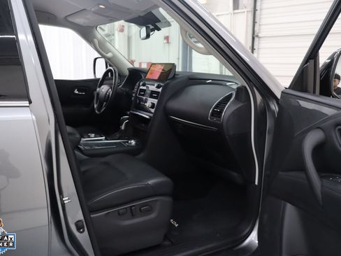 Used 2024 Nissan Armada SV w/ Cargo Package AWD/4WD image 31