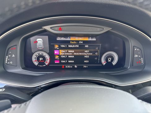 Used 2019 Audi Q8 Premium Plus AWD/4WD image 23