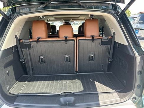 Used 2022 Nissan Pathfinder Platinum w/ Lighting Package (N93) AWD/4WD image 20