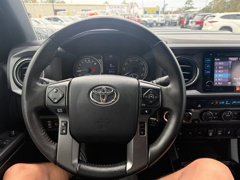 Used 2019 Toyota Tacoma TRD Pro image 16