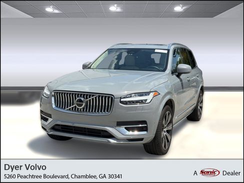 Used 2025 Volvo XC90 T8 Plus w/ Protection Package Premier AWD/4WD image 1