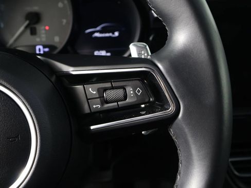 Certified 2023 Porsche Macan S AWD/4WD image 15