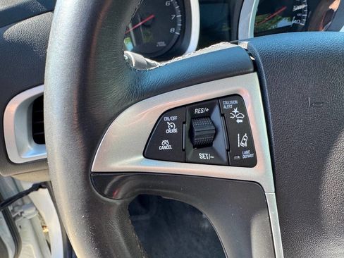 Used 2015 Chevrolet Equinox LTZ AWD/4WD image 17