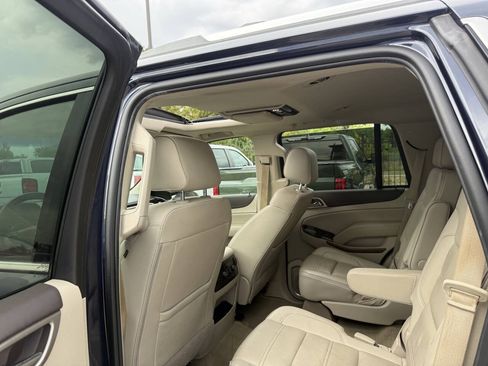 Used 2018 GMC Yukon Denali w/ Open Road Package AWD/4WD image 12