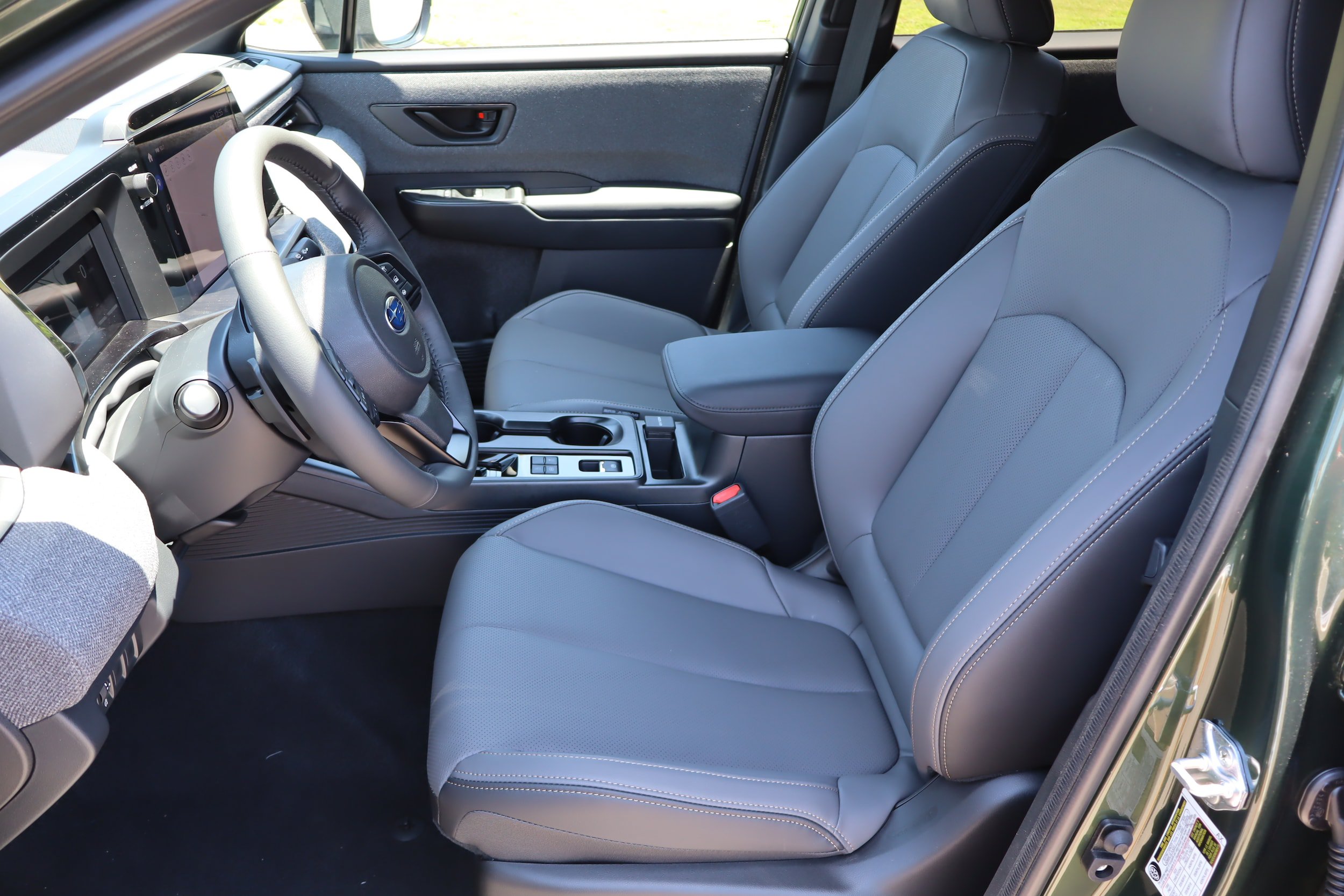 New 2026 Subaru Outback Limited w/ Premium/Limited Plus Package AWD/4WD image 9