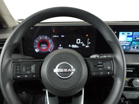 Certified 2025 Nissan Kicks SV w/ Charging Package image 70