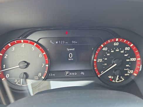 New 2026 Nissan Frontier Pro-X w/ Pro-X Convenience Package RWD image 13