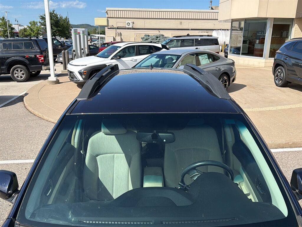 Used 2014 Subaru Outback 2.5i Premium AWD/4WD image 12