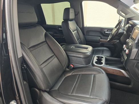 Used 2020 GMC Sierra 3500 Denali image 27