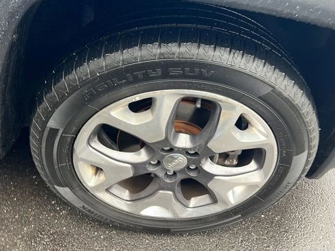 Used 2018 Jeep Compass Limited w/ Navigation Group image 15