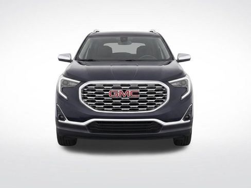 Used 2020 GMC Terrain Denali w/ Denali Premium Package AWD/4WD image 6