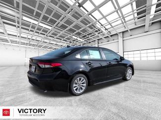 Used 2026 Toyota Corolla LE w/ LE Premium Package FWD video 3