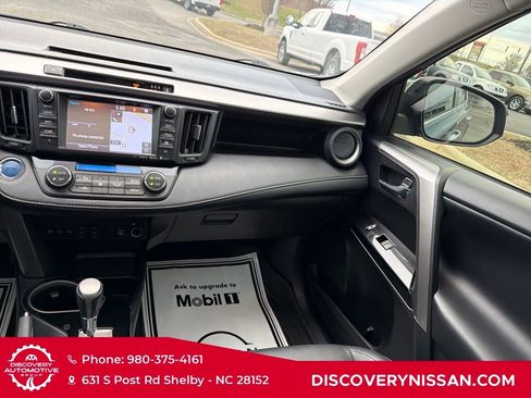 Used 2017 Toyota RAV4 Limited image 34