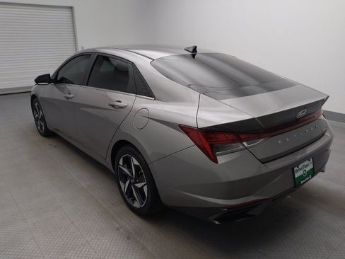 Used 2023 Hyundai Elantra Limited w/ Cargo Package FWD image 5