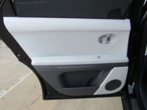 Used 2023 Hyundai Ioniq 5 Limited w/ Cargo Package image 19