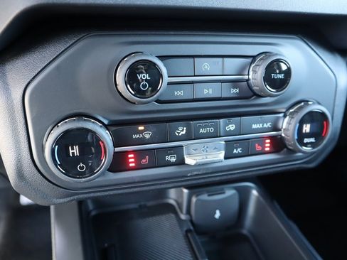 New 2025 Ford Bronco Big Bend image 9