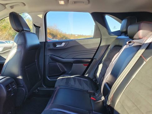 Used 2022 Ford Escape SEL w/ SEL Stealth AWD Package image 26