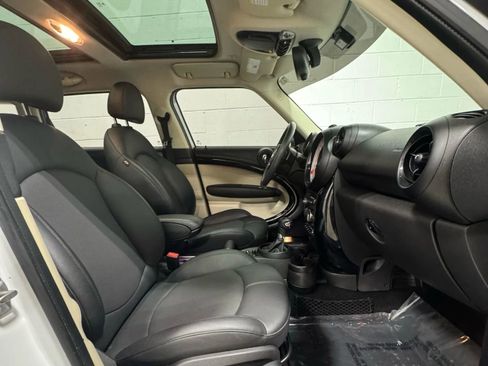 Used 2014 MINI Cooper Countryman S image 19