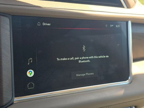 Used 2022 GMC Yukon Denali w/ Max Trailering Package AWD/4WD image 6