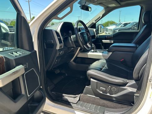 Used 2018 Ford F150 Lariat w/ Equipment Group 501A Mid AWD/4WD image 6