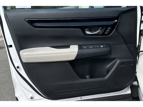 Used 2024 Honda CR-V EX-L image 11