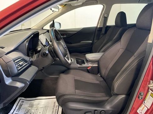 Used 2020 Subaru Outback Premium image 9
