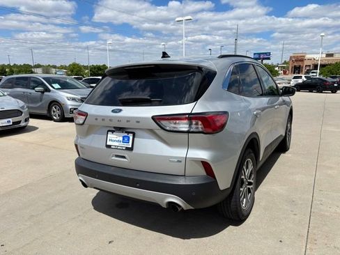 Used 2020 Ford Escape SEL AWD/4WD image 5
