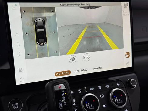 New 2026 Land Rover Defender 110 X-Dynamic SE image 33