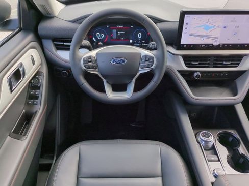 New 2026 Ford Explorer Active w/ Active Comfort Package RWD image 16
