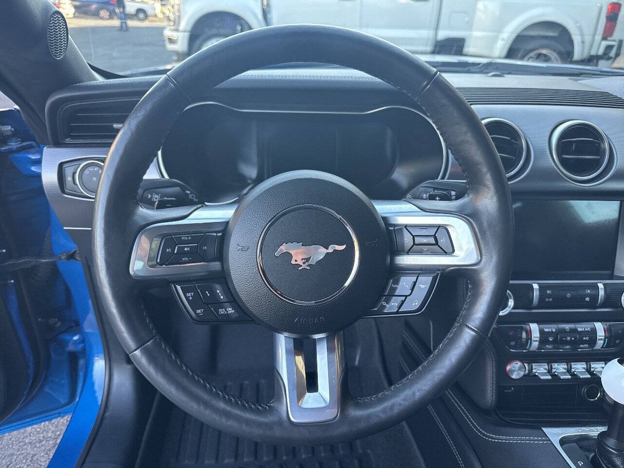 Used 2020 Ford Mustang GT Premium w/ Equipment Group 401A RWD image 39
